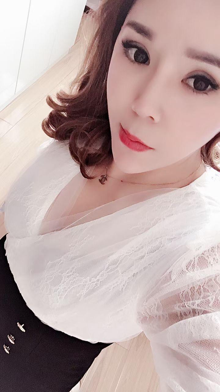 不冷场的燕子